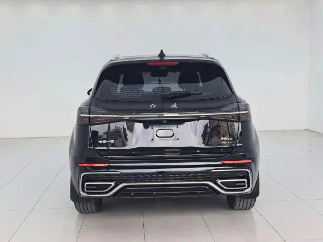 Hongqi HS5 — Фото автомобиля 14