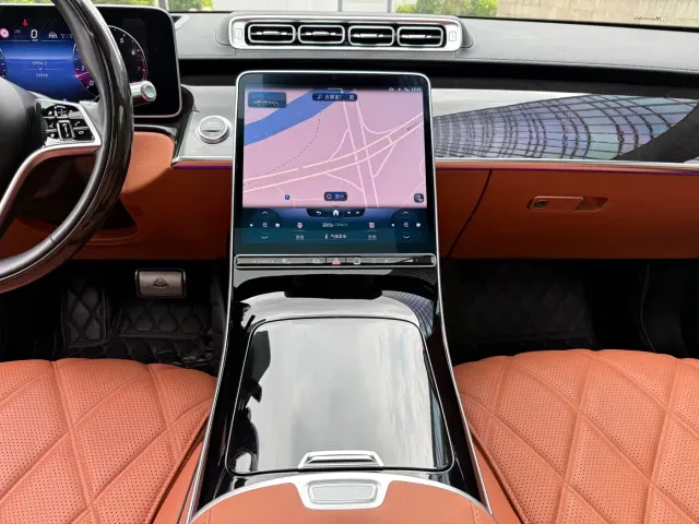 Mercedes-Benz Maybach S-Class — Фото автомобиля 13
