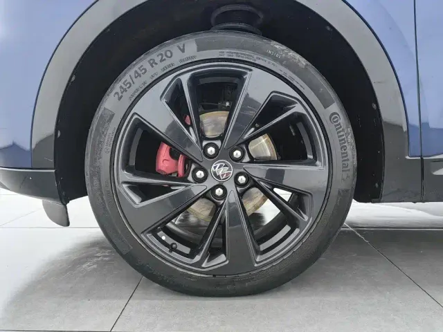 Buick Envision S — Фото автомобиля 17