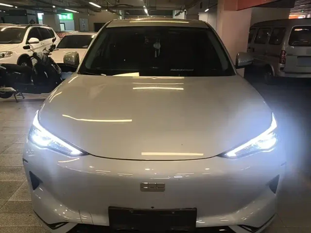 Geely Galaxy E5 — Фото автомобиля 2