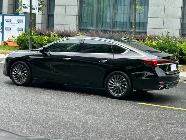 Buick LaCrosse — Фото автомобиля 7