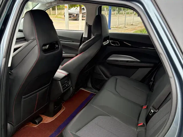 Changan Z6 — Фото автомобиля 5