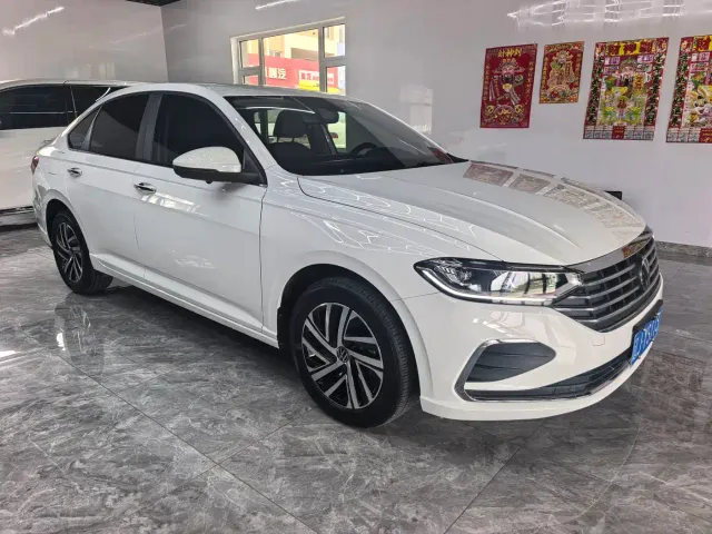 Volkswagen Lavida — Фото автомобиля 2