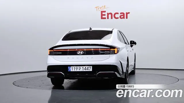Hyundai Sonata — Фото автомобиля 4