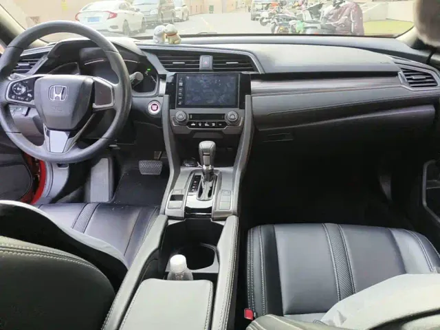 Honda Civic — Фото автомобиля 12