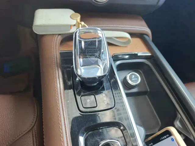 Volvo S90 — Фото автомобиля 13