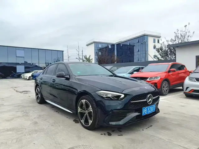 Mercedes-Benz Mercedes-Benz C-Class 2022 Facelift C 260 L Night Edition Sport — Фото автомобиля 2