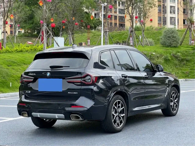 BMW X3 — Фото автомобиля 4