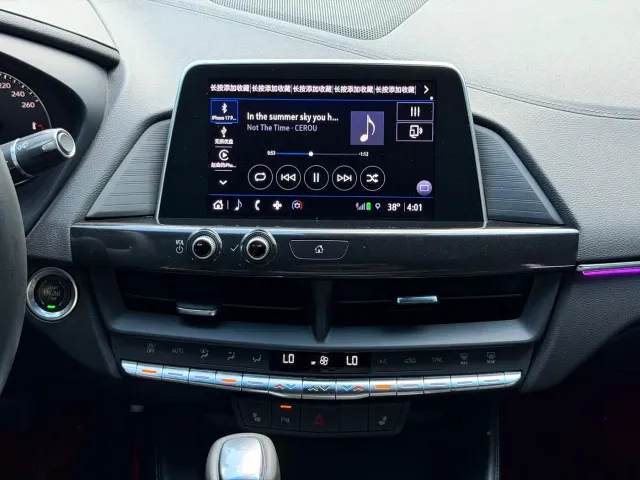 Cadillac CT4 — Фото автомобиля 16