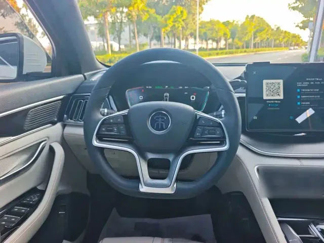 BYD Song PLUS — Фото автомобиля 2