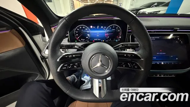 Mercedes-Benz E-Class W214 — Фото автомобиля 19