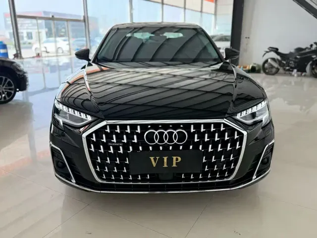 Audi A8 — Фото автомобиля 2