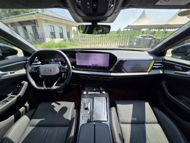 Audi A6L — Фото автомобиля 9