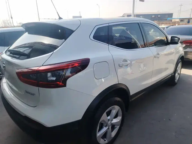 Nissan Qashqai — Фото автомобиля 6