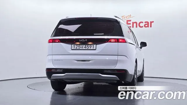 Kia Carnival 4th Gen — Фото автомобиля 4