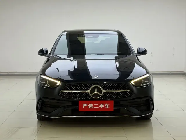 Mercedes-Benz C-Class — Фото автомобиля 2