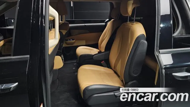 Kia Canival Carnival 4 поколение Дизель 9 мест Noblesse — Фото автомобиля 12