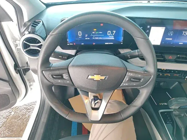 Chevrolet Monza — Фото автомобиля 10
