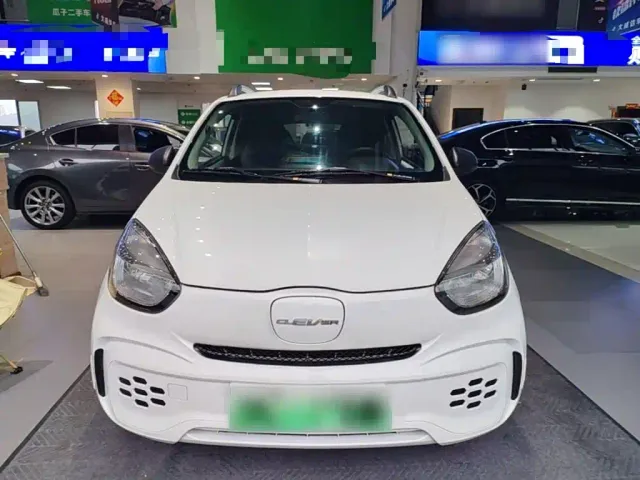 Roewe Clever — Фото автомобиля 2