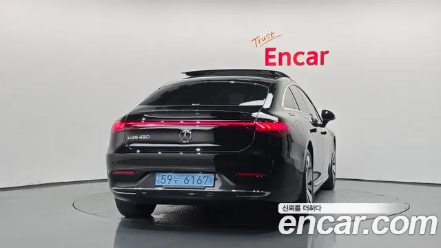 Mercedes-Benz EQS — Фото автомобиля 4