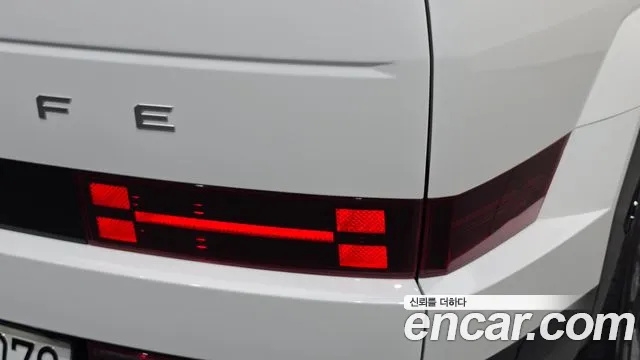 Hyundai Santa Fe MX5 — Фото автомобиля 8