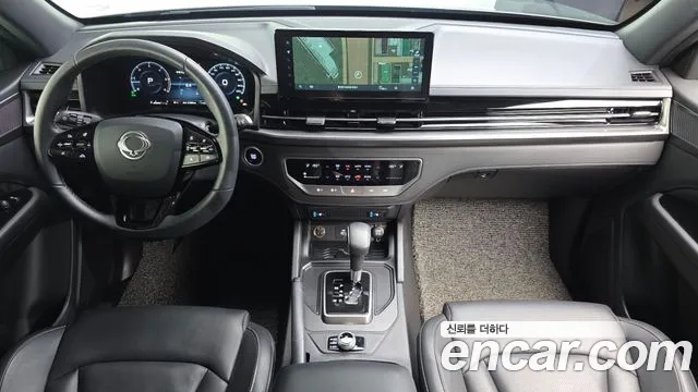 KG_Mobility_Ssangyong Rexton Новый Rexton Sport Khan Дизель 2.2 4WD — Фото автомобиля 7