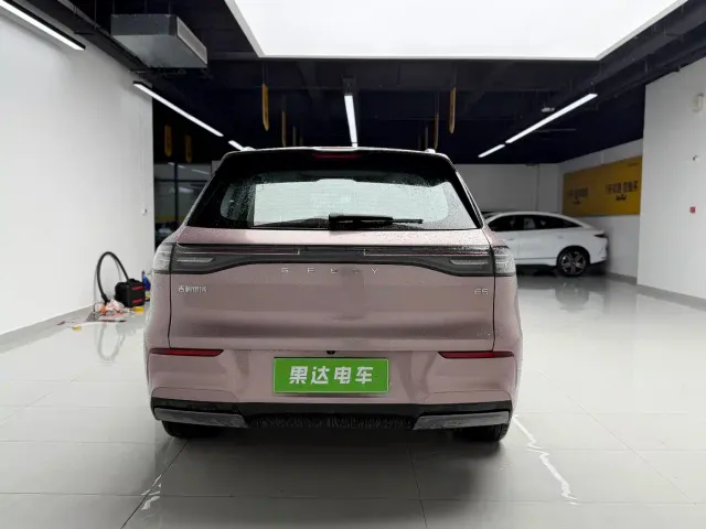 Geely Galaxy E5 — Фото автомобиля 5