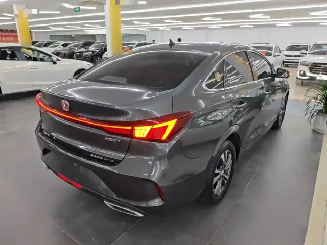 Changan Eado — Фото автомобиля 6