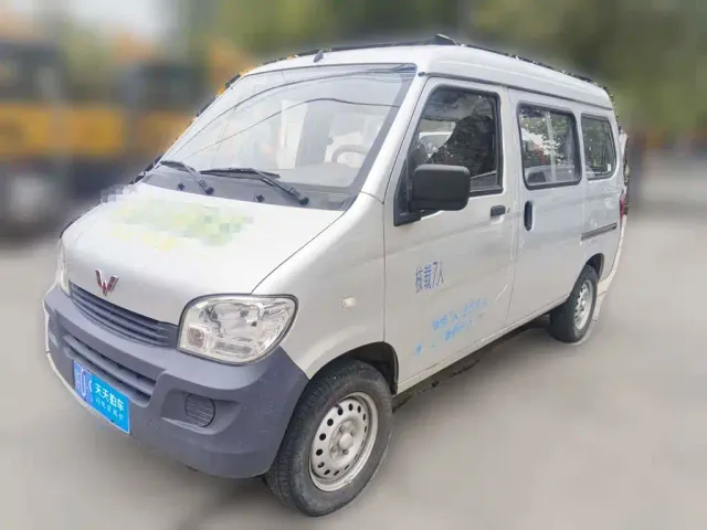 Фотография автомобиля — Wuling Zhiguang