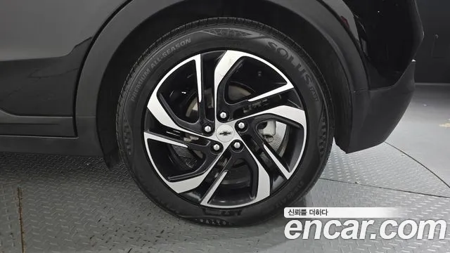 Chevrolet Bolt EV — Фото автомобиля 6