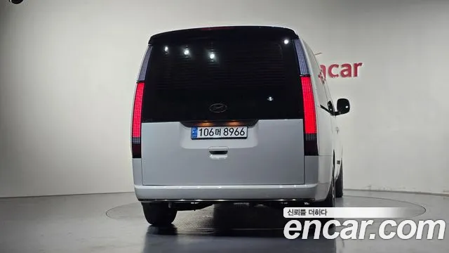 Hyundai Staria — Фото автомобиля 4