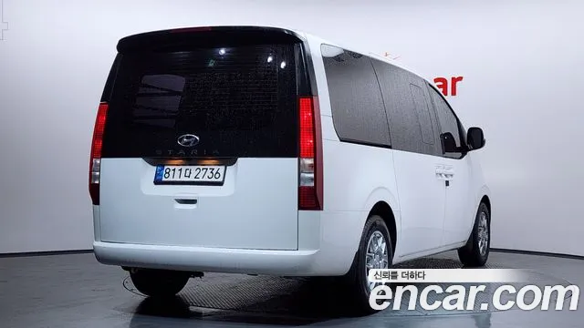 Hyundai Staria Staria Карго 5 мест — Фото автомобиля 2
