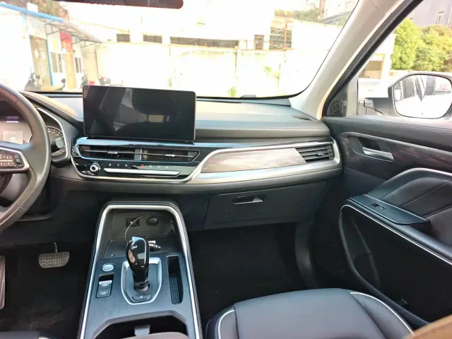 Haval H6 — Фото автомобиля 8