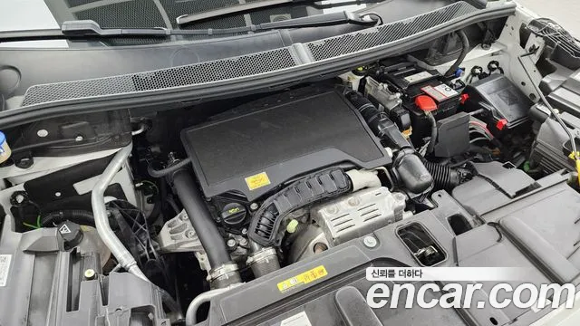 Peugeot 3008 — Фото автомобиля 5