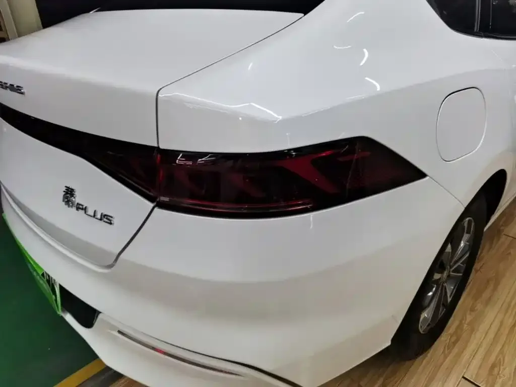 BYD Qin PLUS 2024 Glory Edition DM-i 55KM Leading — Фото автомобиля 7
