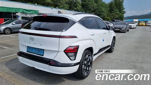 Hyundai Kona — Фото автомобиля 18