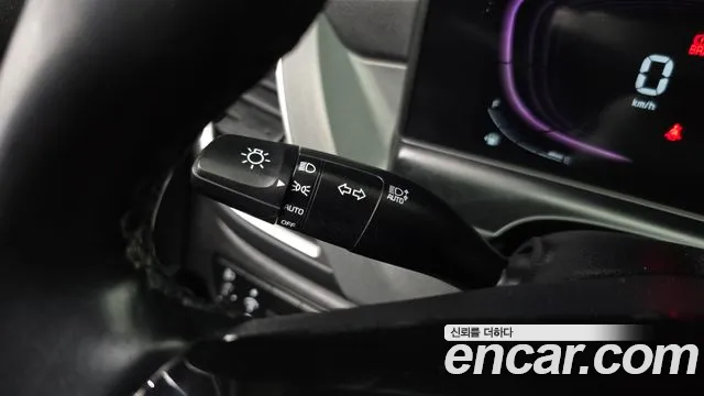 Kia Seltos New — Фото автомобиля 30