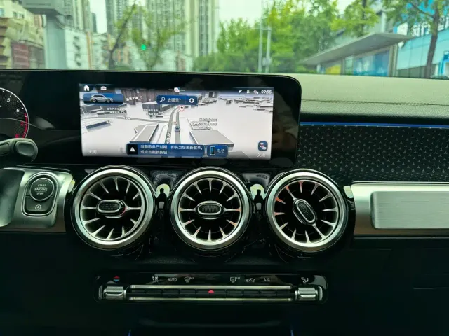 Mercedes-Benz GLB-Class — Фото автомобиля 20