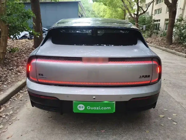 Audi E5 Sportback — Фото автомобиля 5