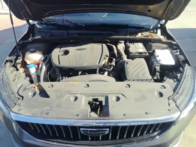 Geely Emgrand — Фото автомобиля 16
