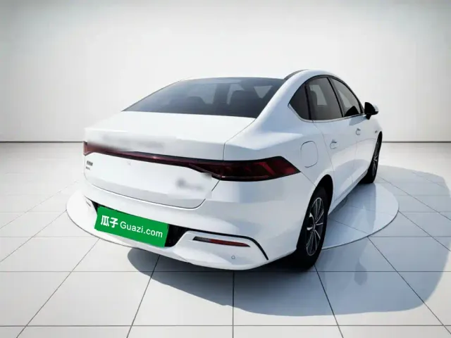 BYD Qin PLUS — Фото автомобиля 6
