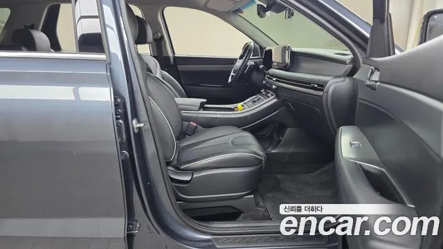 Hyundai Palisade The New Palisade Бензин 3.8 4WD — Фото автомобиля 25