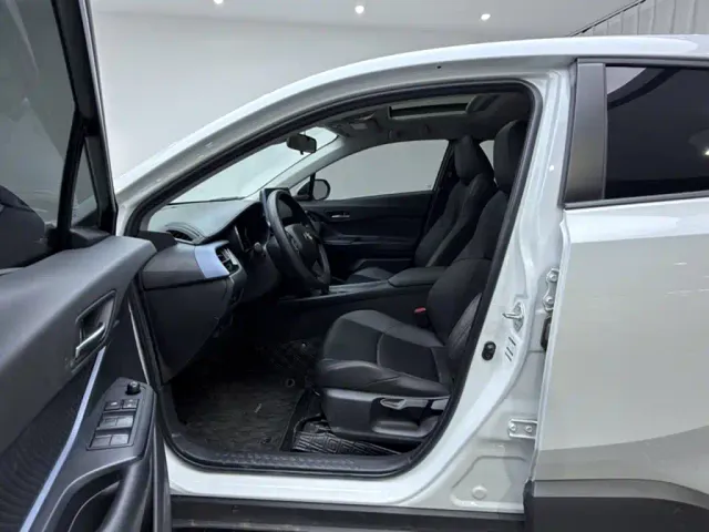 Toyota IZOA — Фото автомобиля 7
