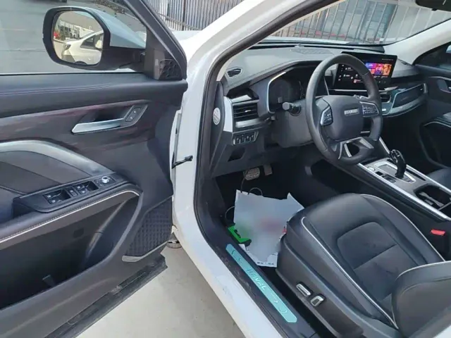Haval H6 — Фото автомобиля 15