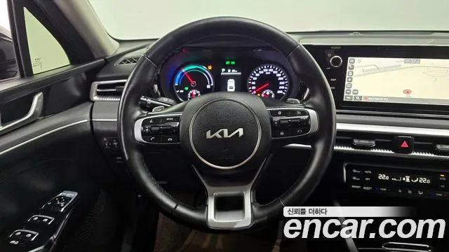 Kia K5 Prestige — Фото автомобиля 16