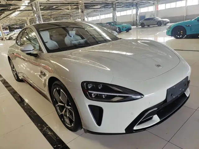 Xiaomi SU7 — Фото автомобиля 3