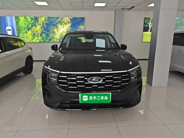 Ford Edge — Фото автомобиля 2