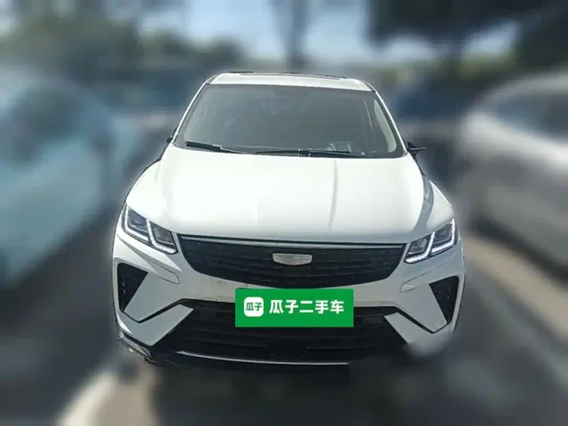 Geely Binyue — Фото автомобиля 4