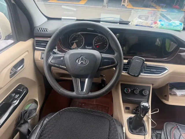 Changan Kuayue Kuayuexing V5 — Фото автомобиля 5