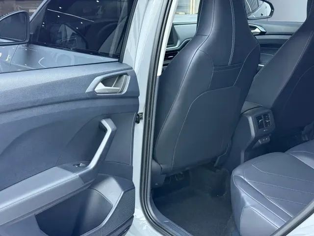 Volkswagen Tharu — Фото автомобиля 8
